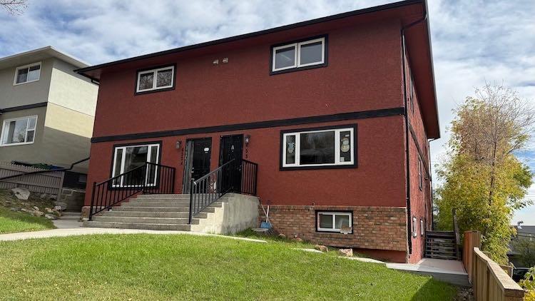 Picture of 4536 Stanley Road SW, Calgary Real Estate Listing