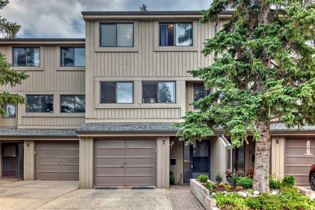 Picture of 7, 10401 19 Street SW, Calgary Real Estate Listing