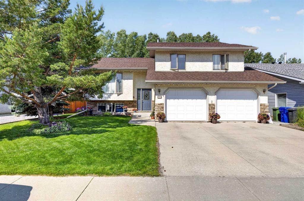 Picture of 151 Balsam Crescent , Olds Real Estate Listing