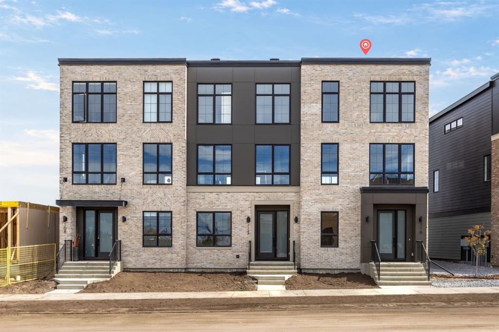 Picture of 116 Greenwich Drive NW, Calgary Real Estate Listing