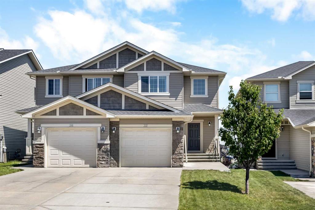 Picture of 32 Panatella Common NW, Calgary Real Estate Listing