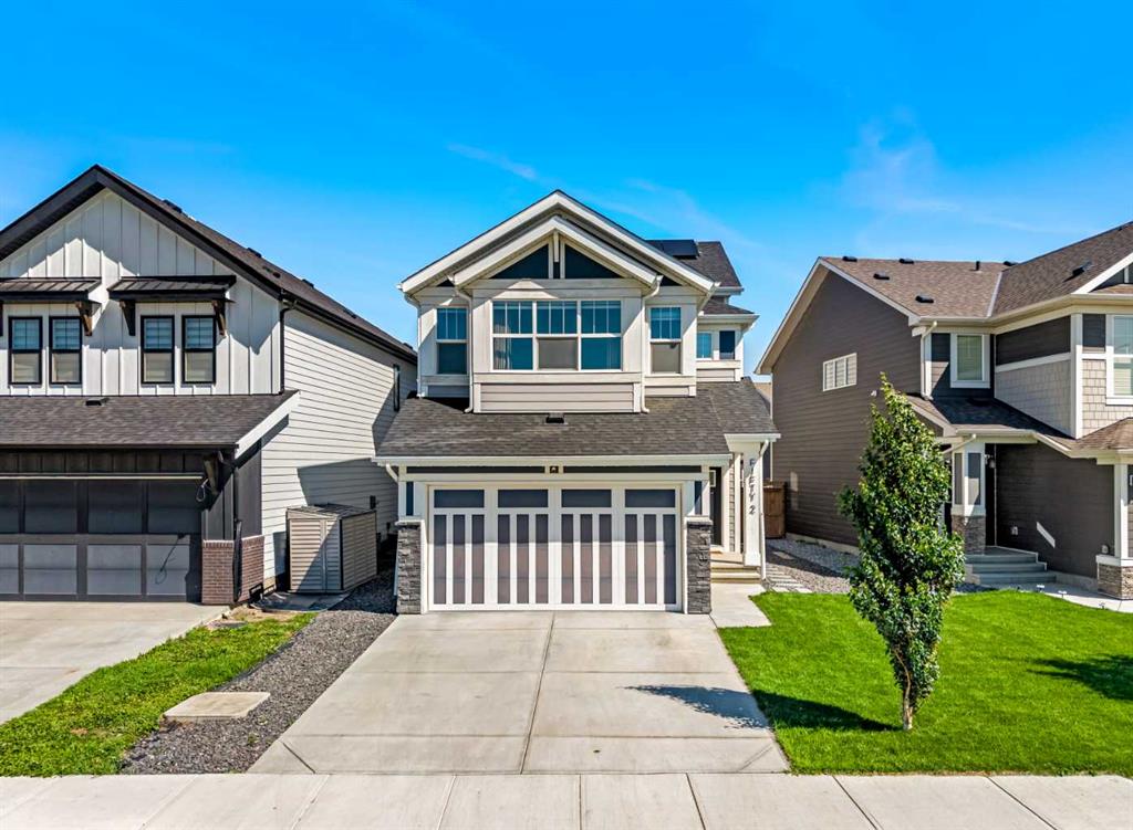 Picture of 52 Magnolia Heights SE, Calgary Real Estate Listing