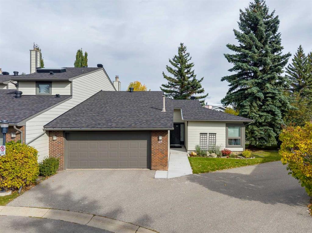 Picture of 29, 185 Woodridge Drive SW, Calgary Real Estate Listing