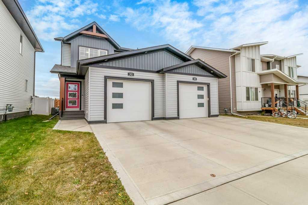 Picture of 32 Iron Gate Boulevard , Sylvan Lake Real Estate Listing