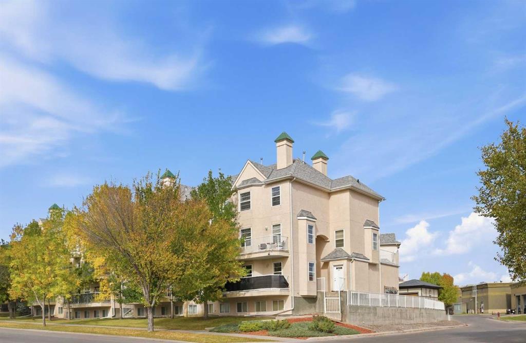 Picture of 220, 50 Westland Road , Okotoks Real Estate Listing