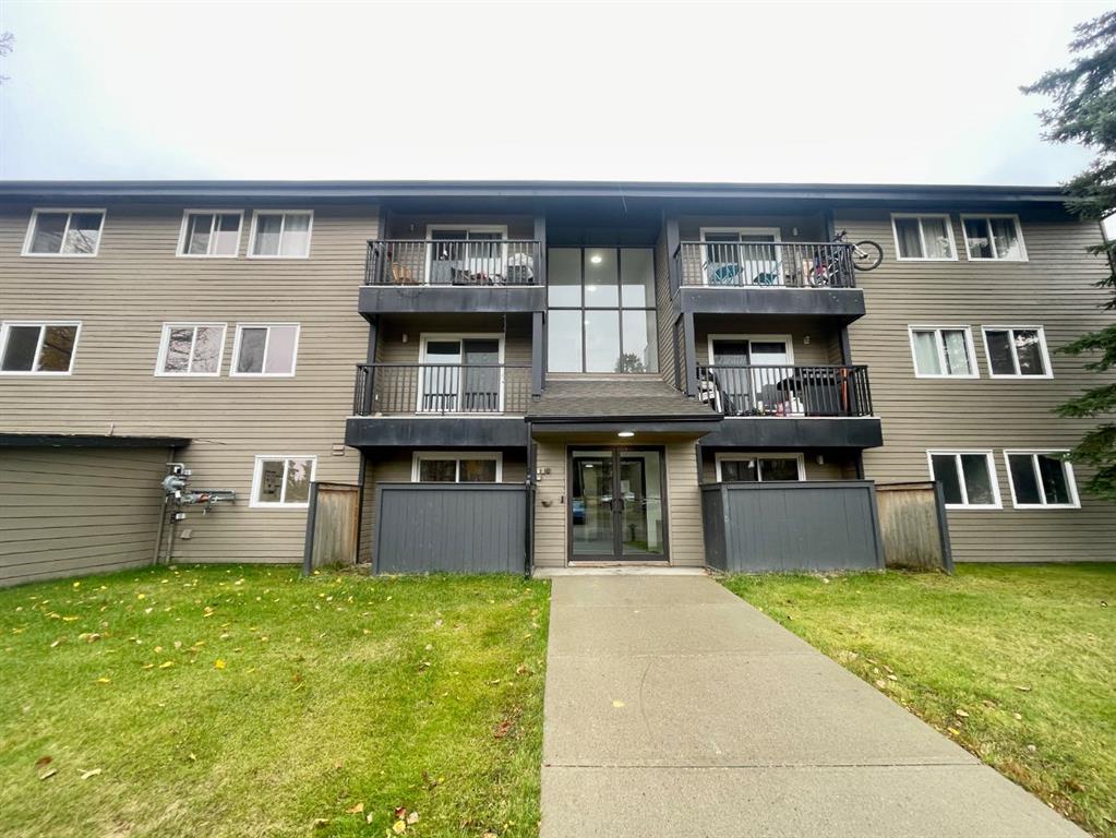 Picture of #208B, 5611 9 Avenue  , Edson Real Estate Listing