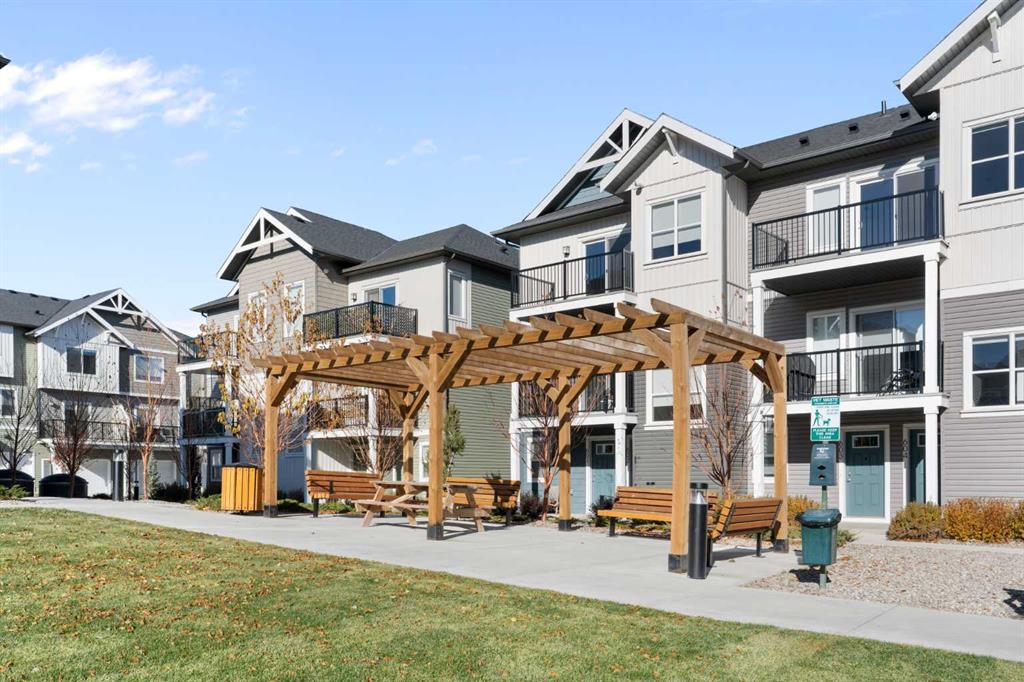 Picture of 803, 24 Rivercrest Drive , Cochrane Real Estate Listing