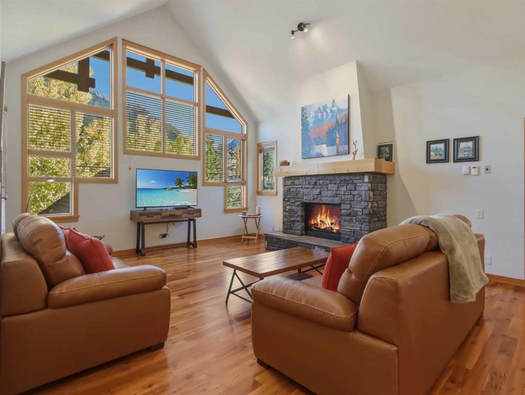 Picture of 302, 801 Benchlands Trail , Canmore Real Estate Listing