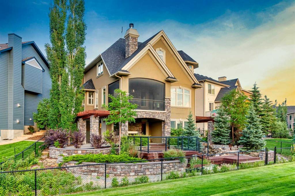 Picture of 135 Coopers Hill SW, Airdrie Real Estate Listing