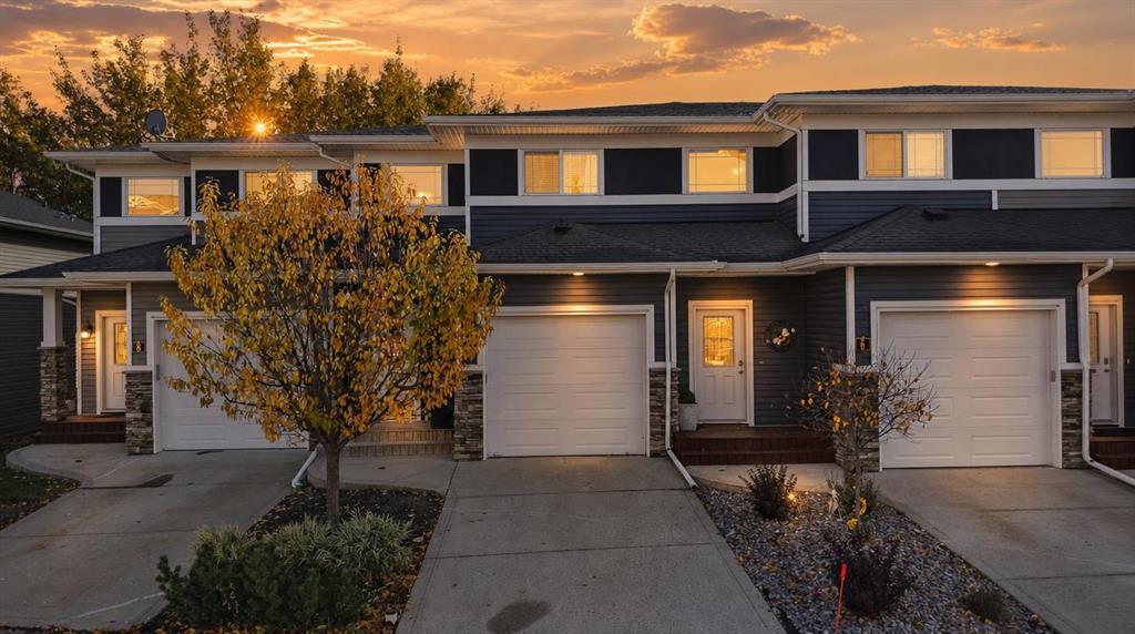 Picture of 7, 5301 Windward Place , Sylvan Lake Real Estate Listing