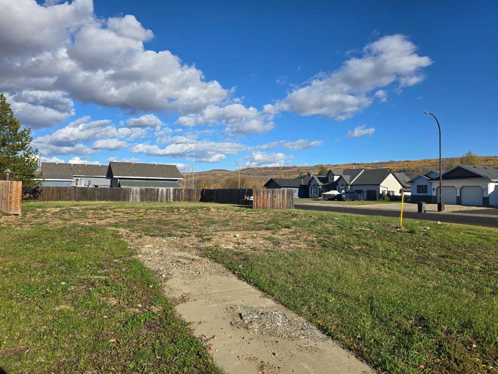 Picture of 9130 128 Avenue , Peace River Real Estate Listing