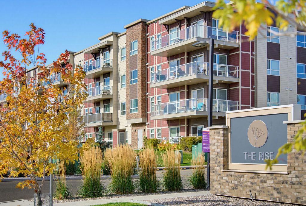 Picture of 204, 300 Harvest Hills Place NE, Calgary Real Estate Listing