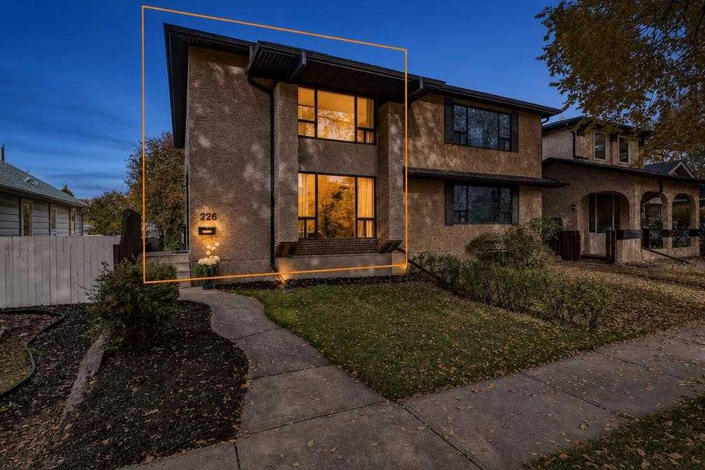 Picture of 226 11 Avenue NE, Calgary Real Estate Listing
