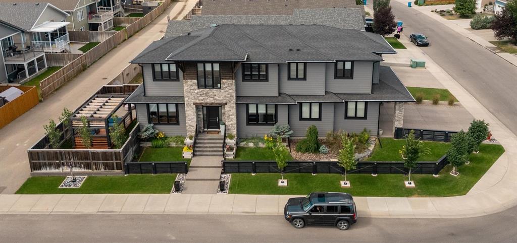 Picture of 628 Sixmile Crescent S, Lethbridge Real Estate Listing