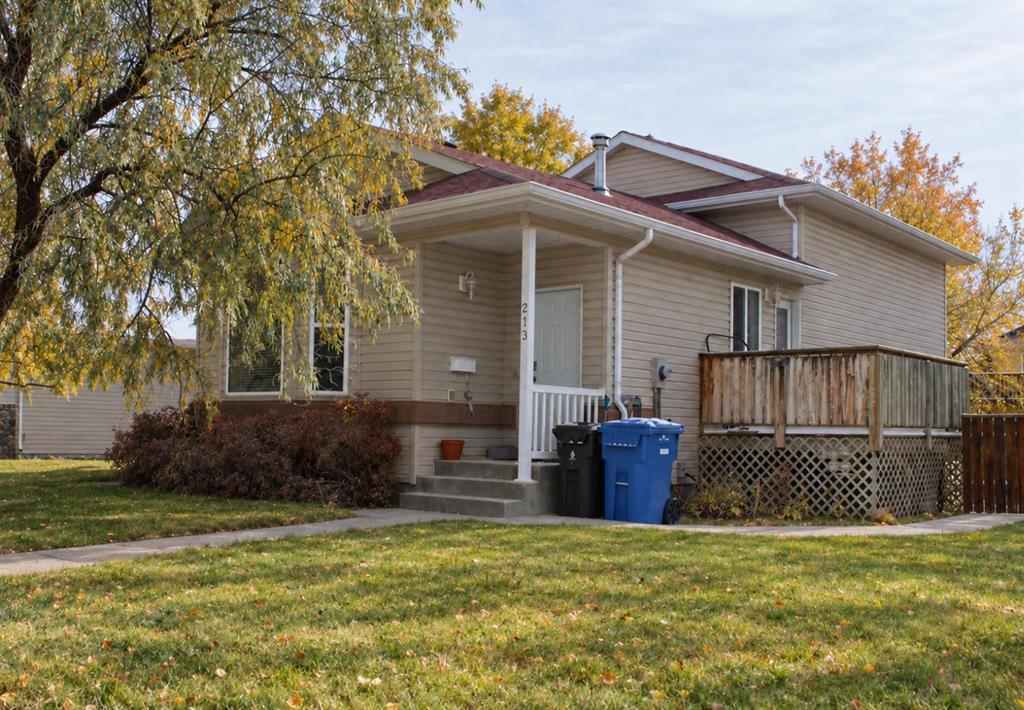 Picture of 213 Chilcotin Road W, Lethbridge Real Estate Listing