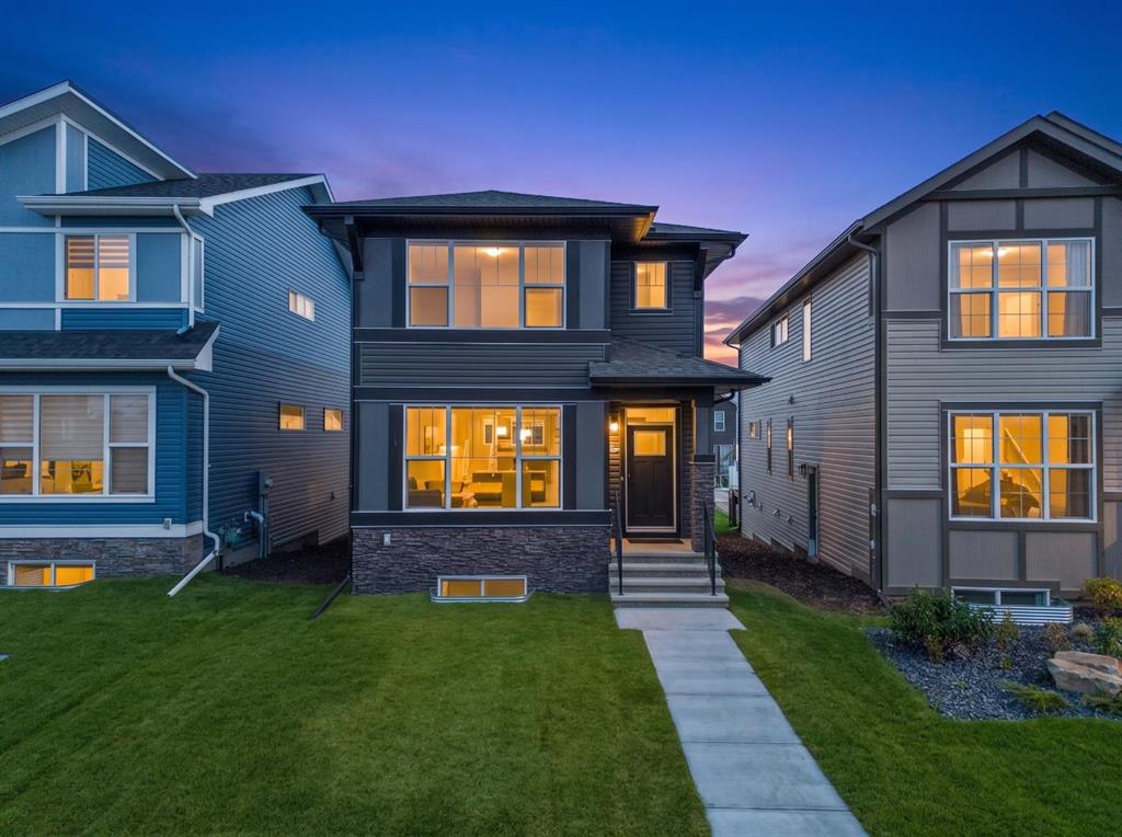 Picture of 532 Bridgeport Street , Chestermere Real Estate Listing