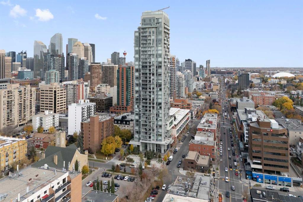 Picture of 1903, 930 16 Avenue SW, Calgary Real Estate Listing