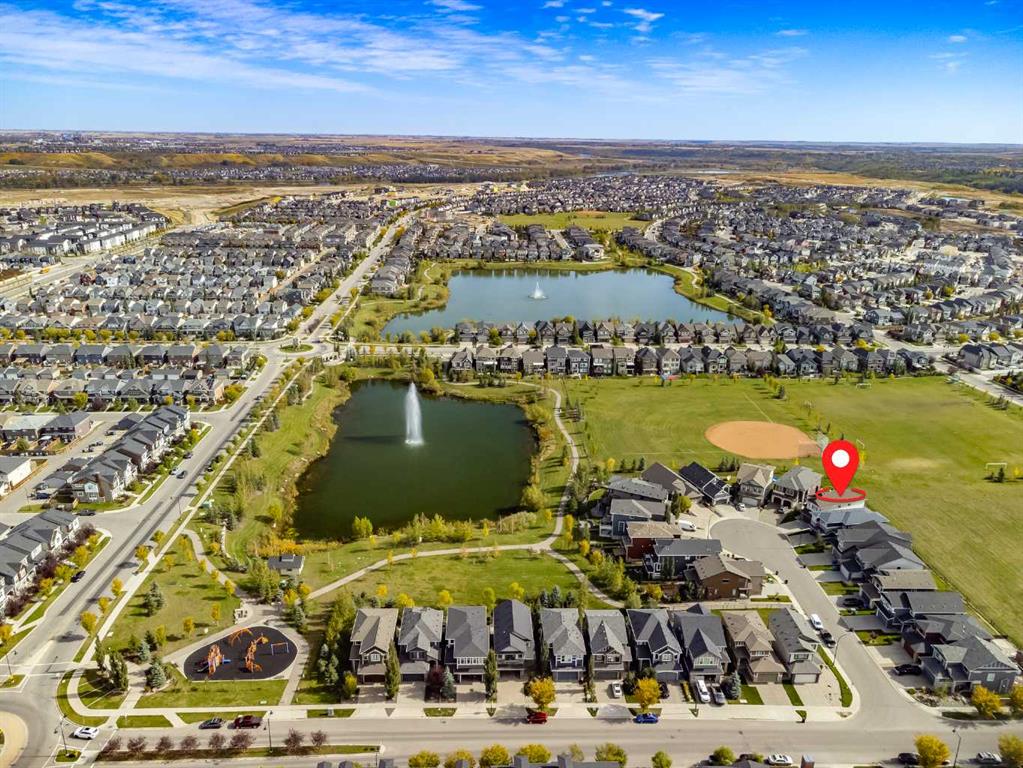Picture of 32 Legacy Cove SE, Calgary Real Estate Listing