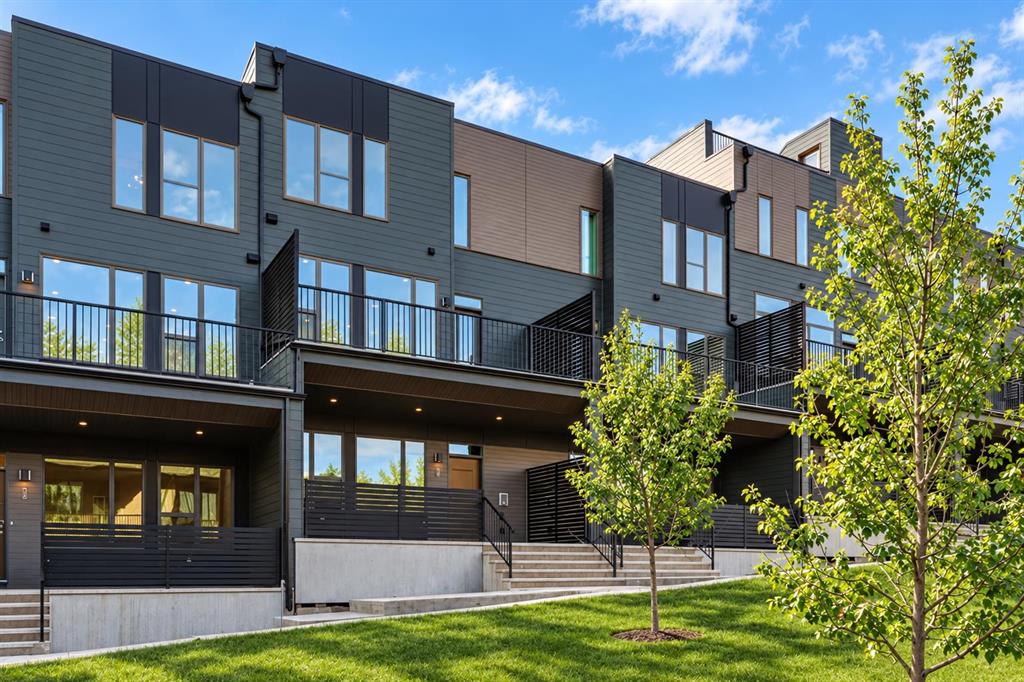 Picture of 718 Sovereign Common SW, Calgary Real Estate Listing
