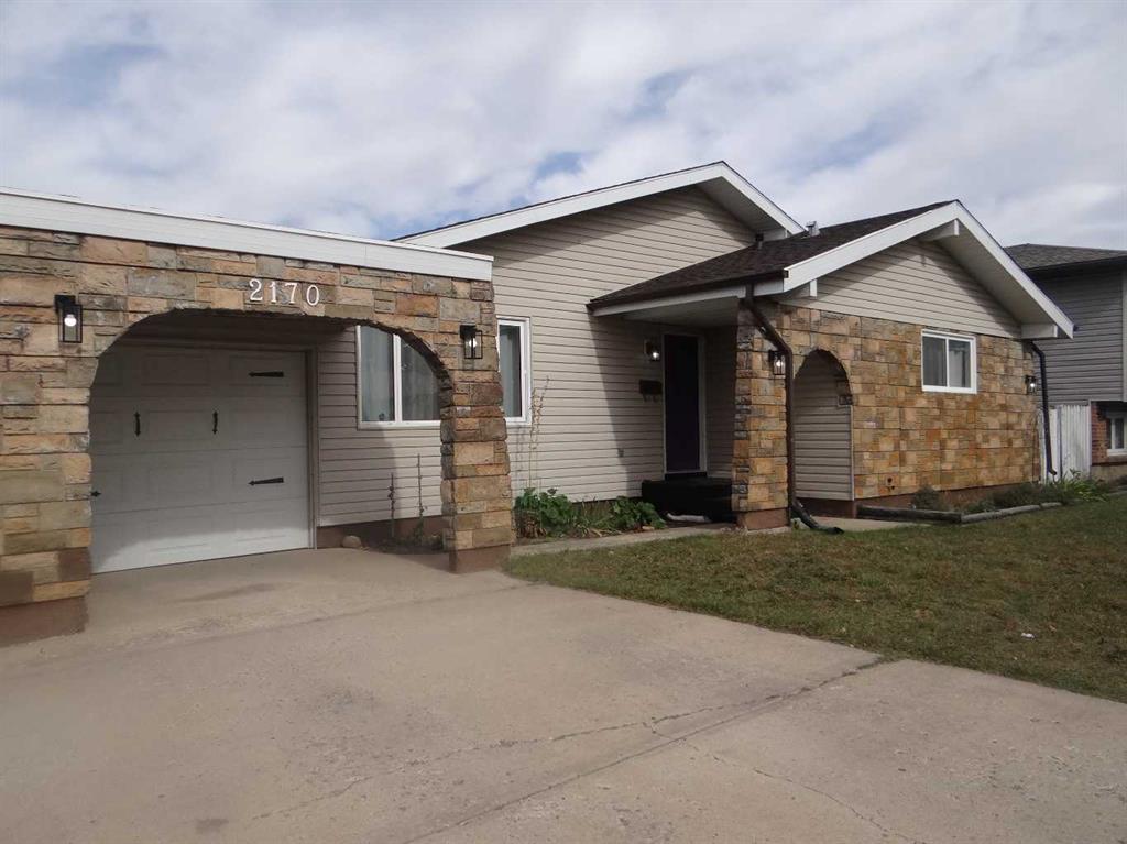 Picture of 2170 Hawke Crescent NE, Medicine Hat Real Estate Listing