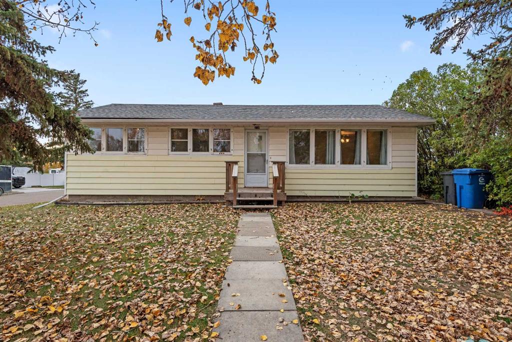 Picture of 239 4 Avenue SE, Three Hills Real Estate Listing