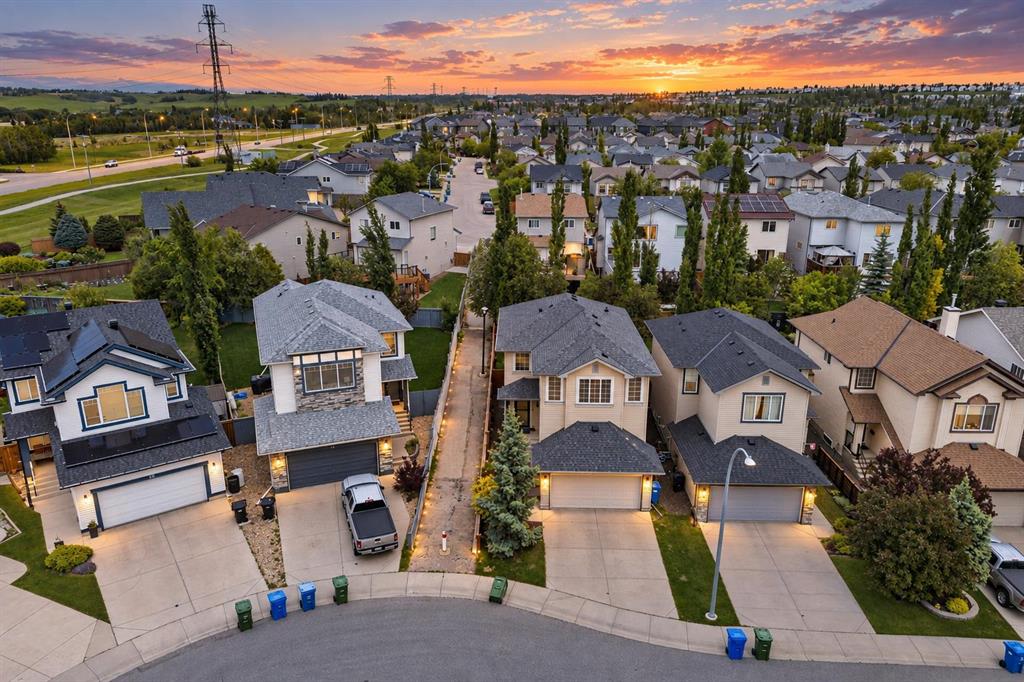 Picture of 60 Tuscany Ridge Crescent NW, Calgary Real Estate Listing