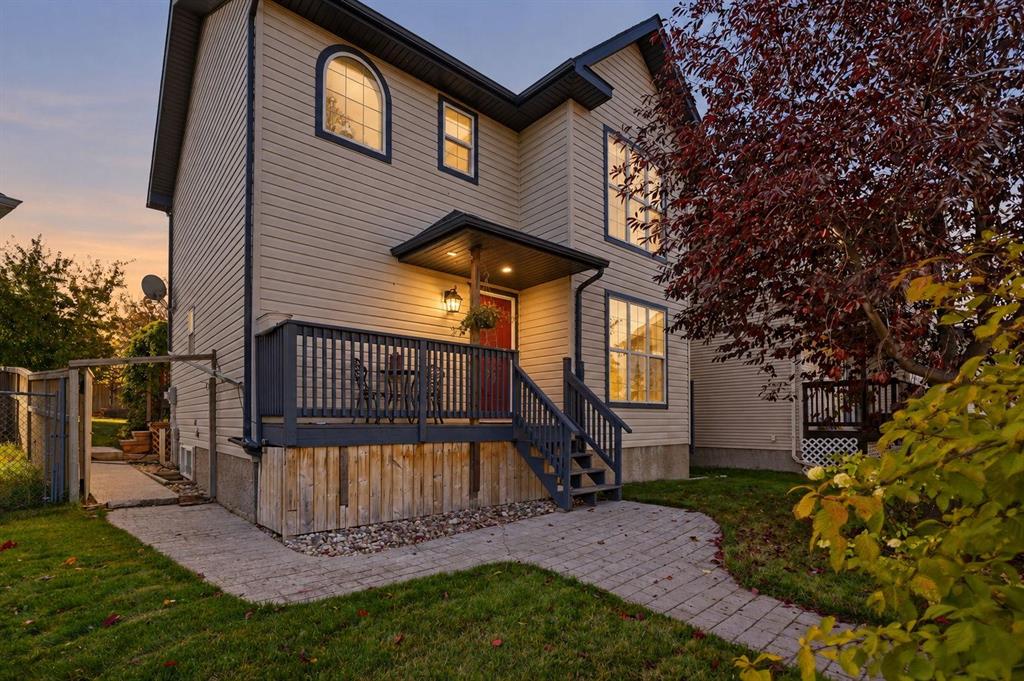 Picture of 27 Fenwood Close , Sylvan Lake Real Estate Listing