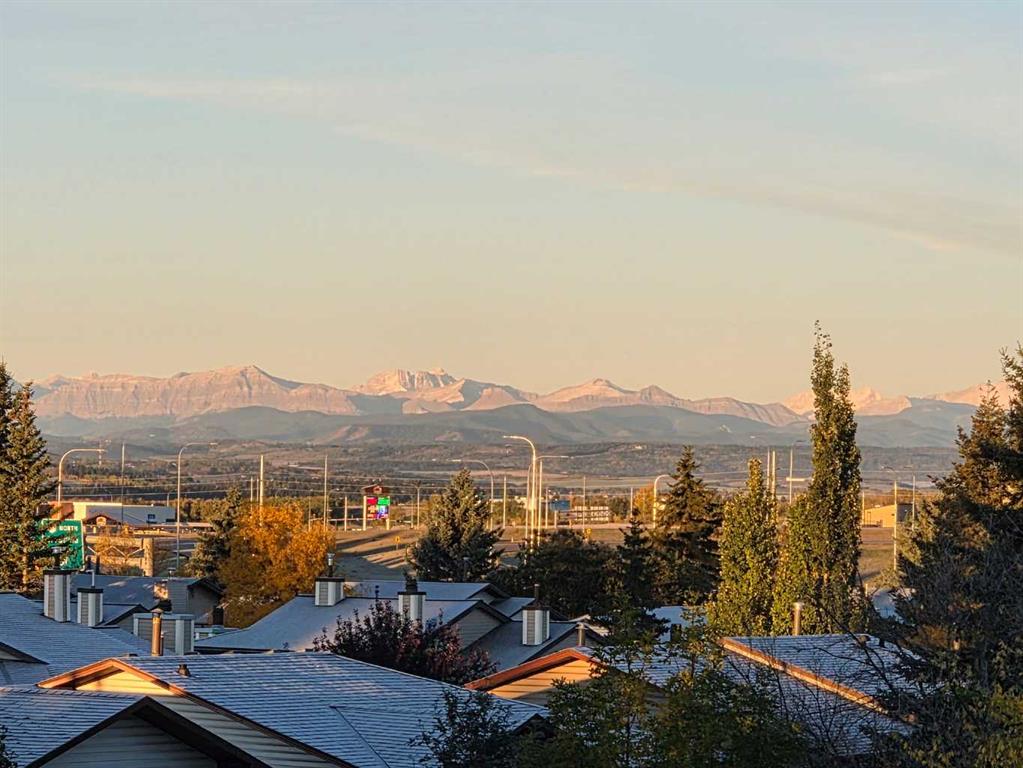Picture of 302, 11170 30 Street SW, Calgary Real Estate Listing
