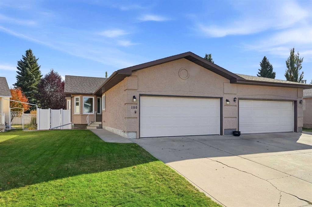 Picture of 180 Doran Crescent , Red Deer Real Estate Listing