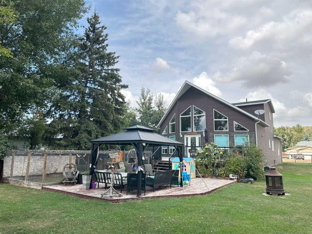 Picture of 336 Mabbott Road , Drumheller Real Estate Listing