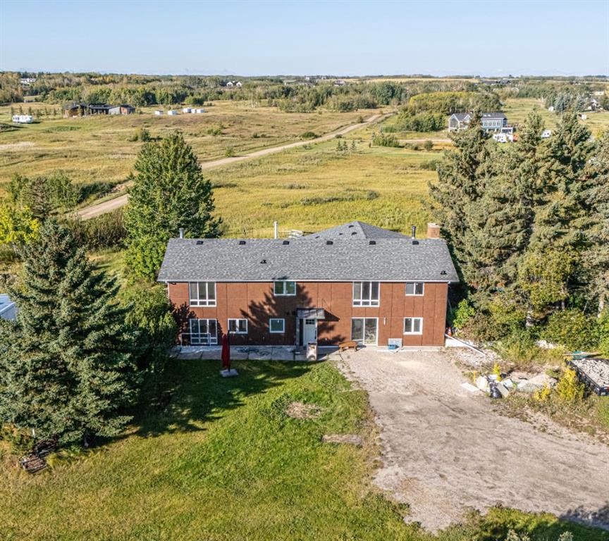 Picture of 262079 Poplar Hill Drive , Rural Rocky View County Real Estate Listing