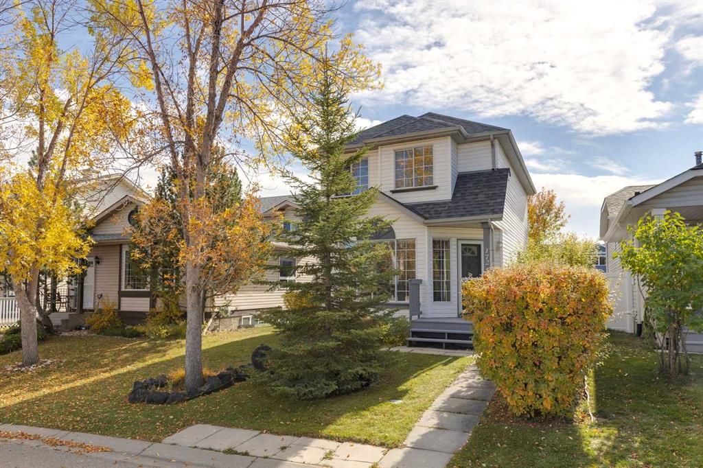 Picture of 172 Harvest Gold Heights NE, Calgary Real Estate Listing