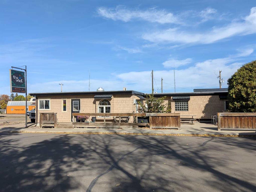 Picture of 4719 48 Avenue , Sedgewick Real Estate Listing