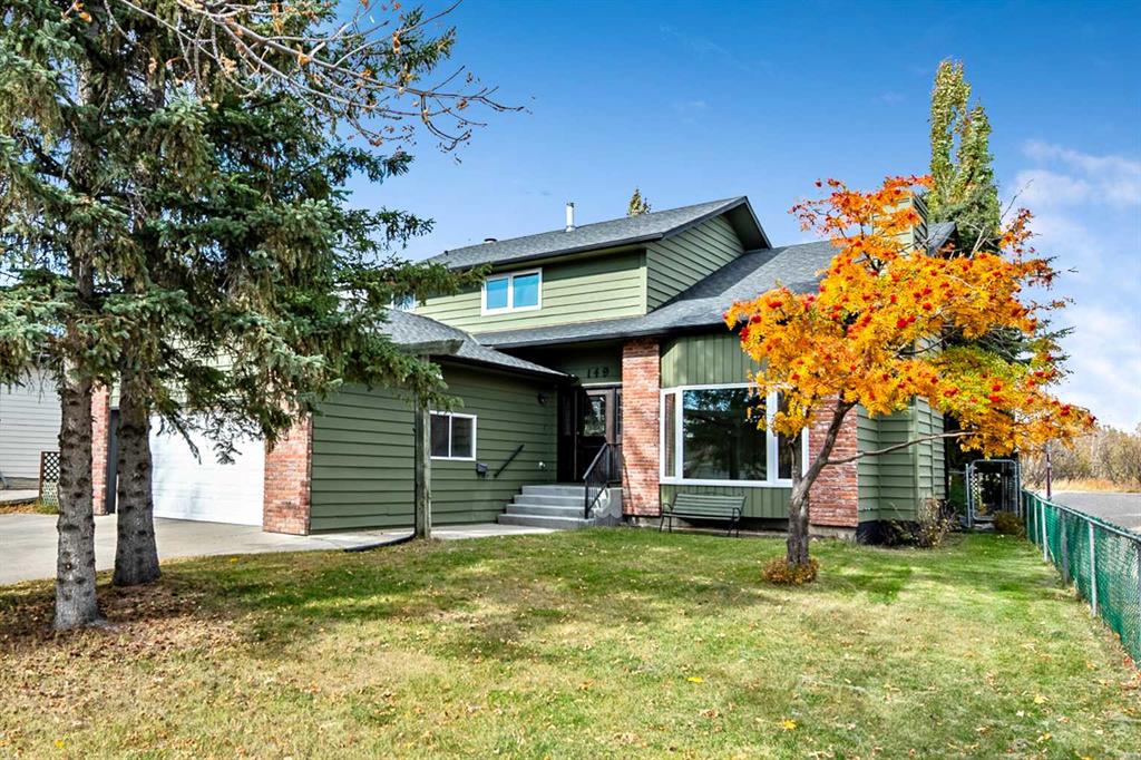 Picture of 149 WOODHAVEN Drive , Okotoks Real Estate Listing