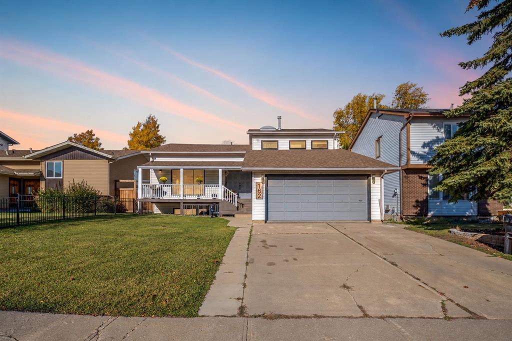 Picture of 162 Maclaren Crescent , Fort McMurray Real Estate Listing