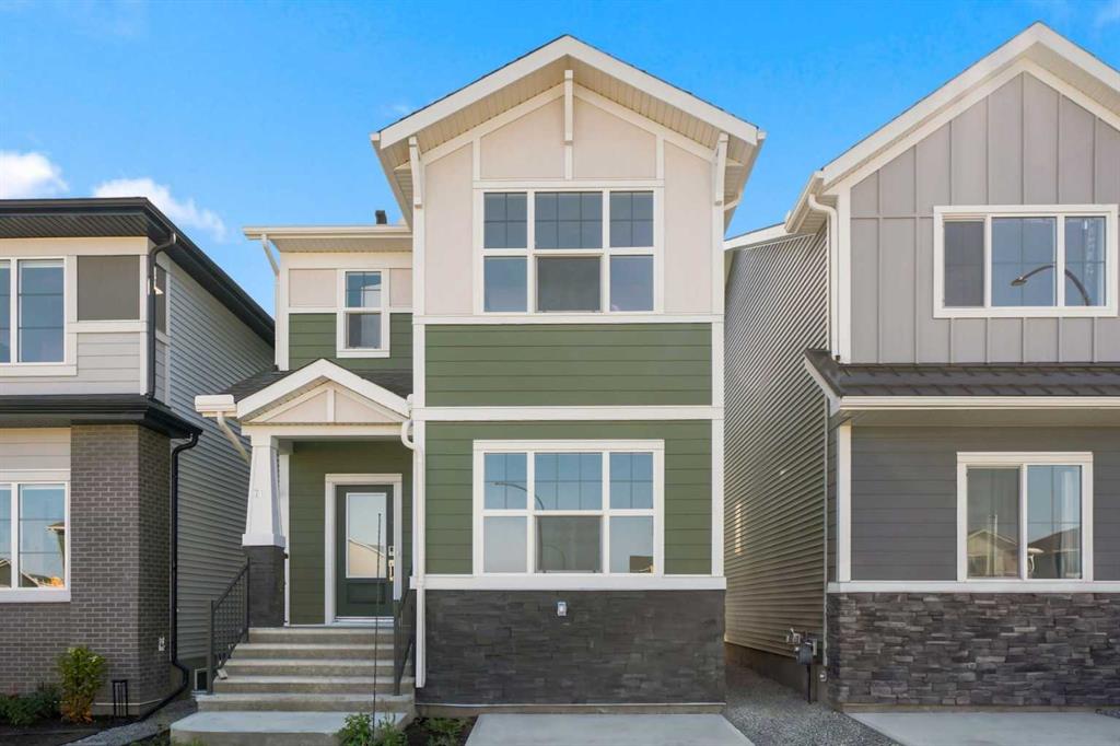 Picture of 76 Buffaloberry Manor SE, Calgary Real Estate Listing