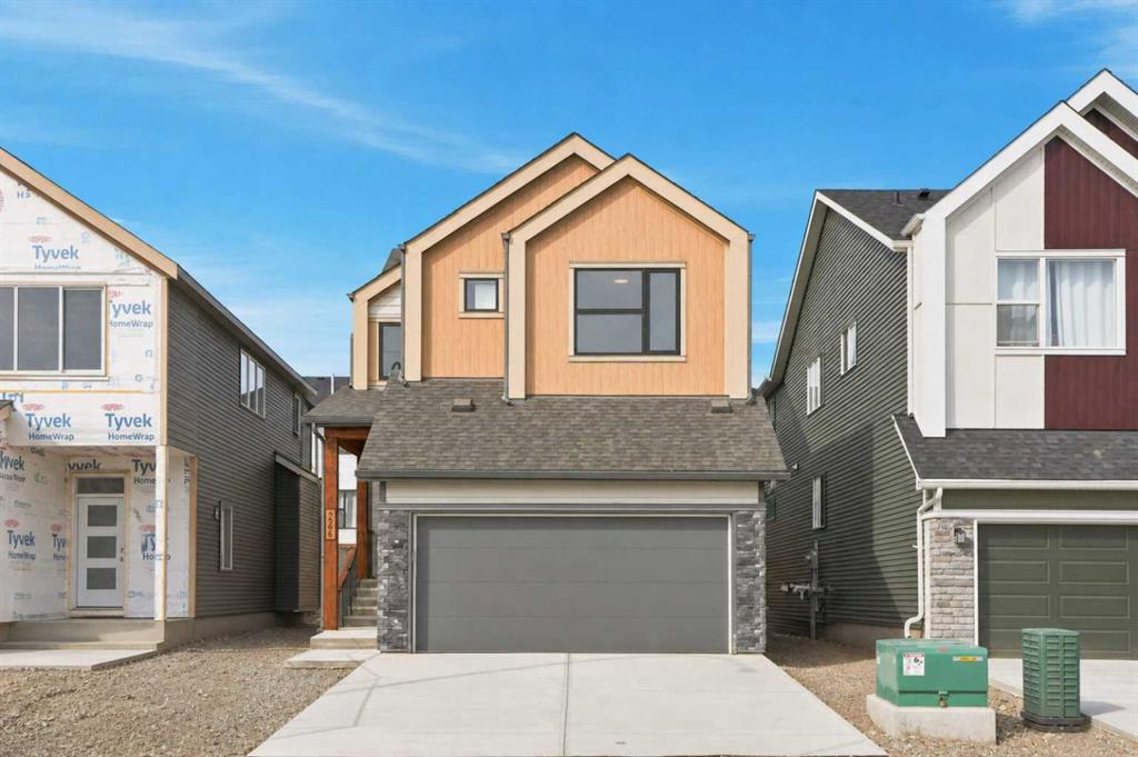 Picture of 266 Heartwood Gardens SE, Calgary Real Estate Listing
