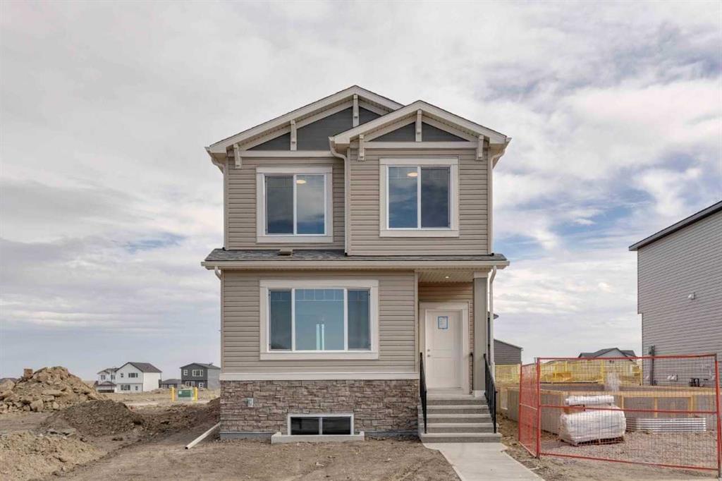 Picture of 48 Lucas Green NW, Calgary Real Estate Listing