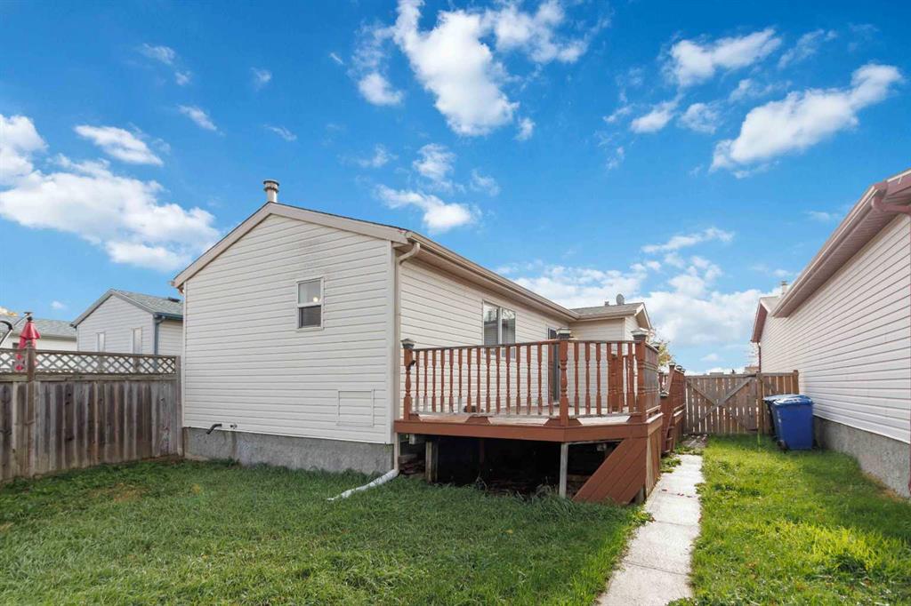 Picture of 201 Black Bear Crescent , Fort McMurray Real Estate Listing
