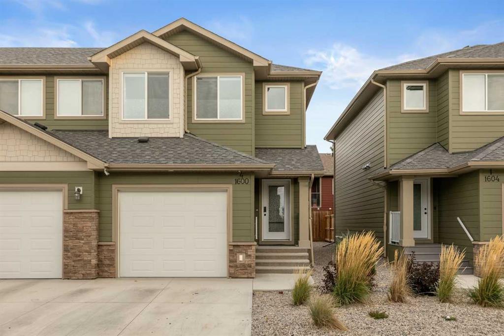 Picture of 4, 1600 Stafford Drive N, Lethbridge Real Estate Listing