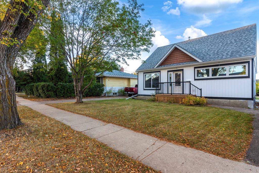 Picture of 5606 50th Street , Lloydminster Real Estate Listing