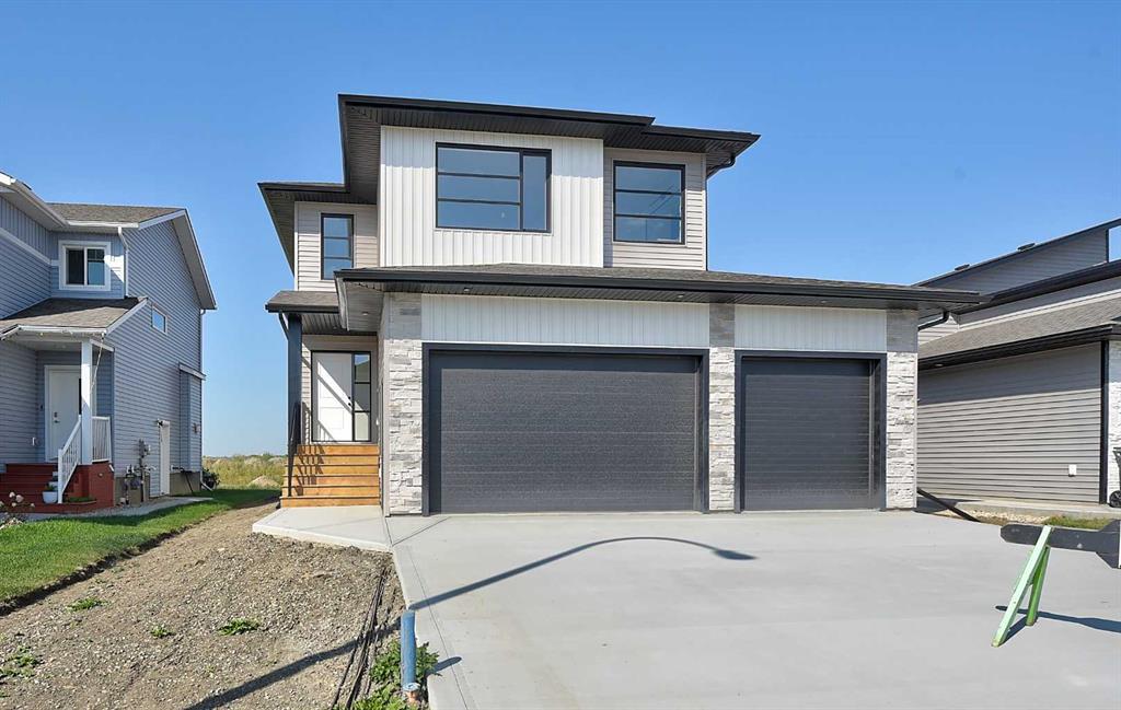 Picture of 10237 128 Avenue , Grande Prairie Real Estate Listing
