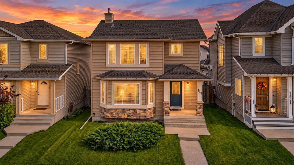 Picture of 133 Luxstone Place , Airdrie Real Estate Listing