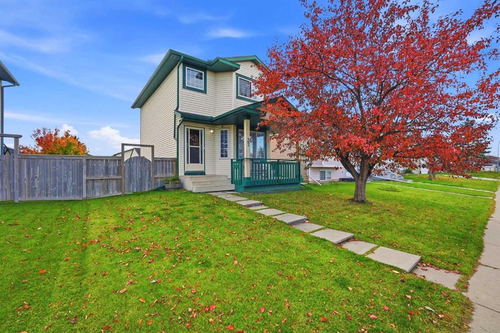 Picture of 37 Appleside Close SE, Calgary Real Estate Listing