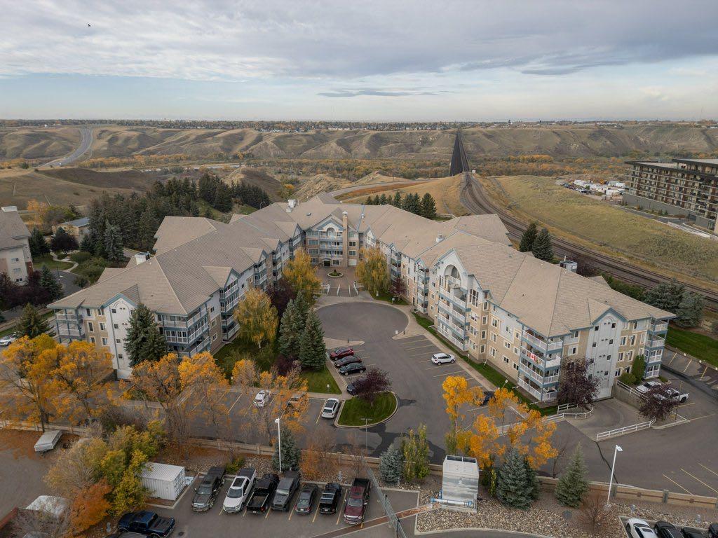 Picture of 416, 75 1 Avenue S, Lethbridge Real Estate Listing