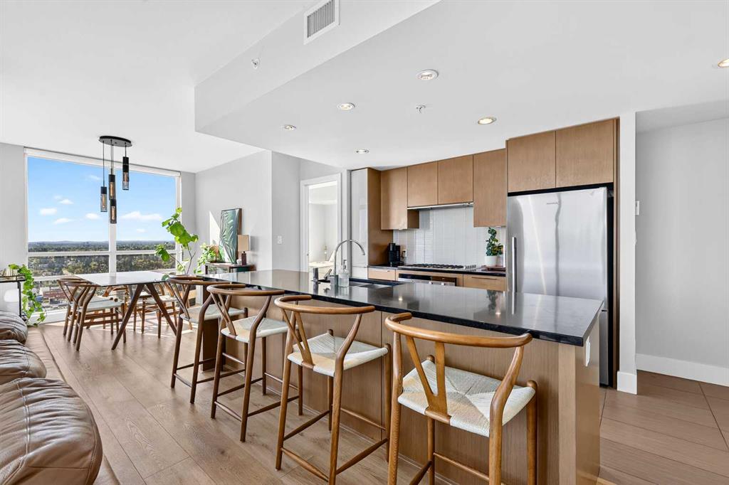 Picture of 2406, 1111 10 Street SW, Calgary Real Estate Listing