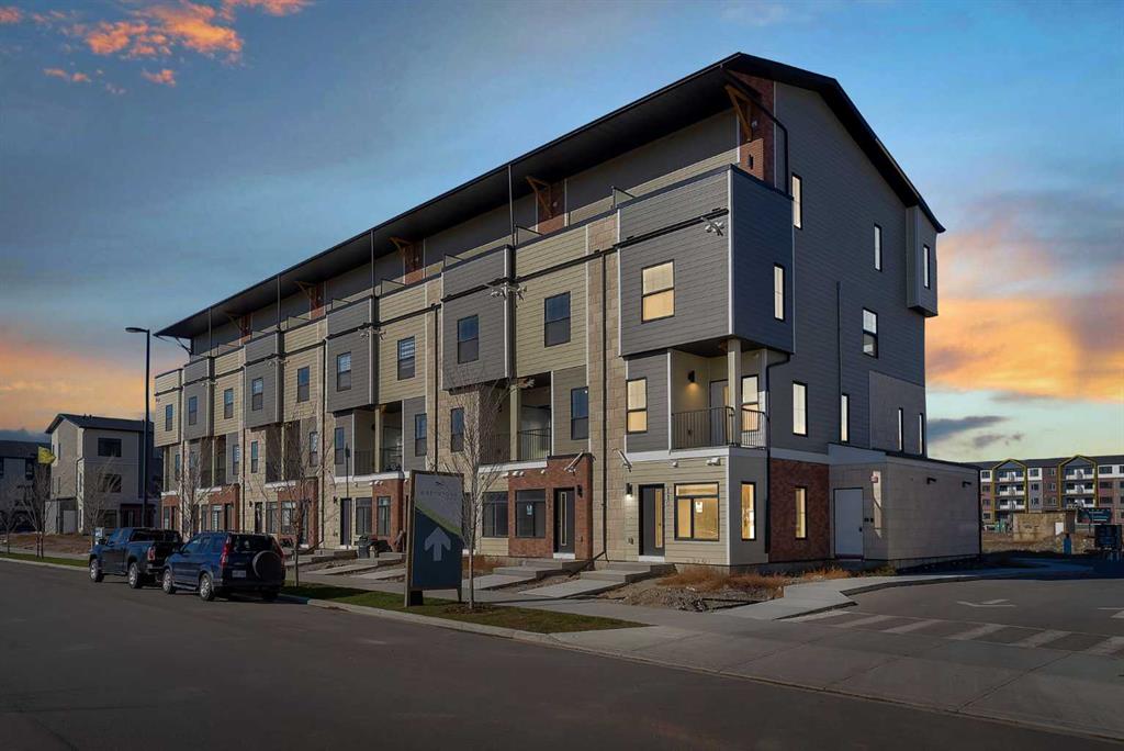 Picture of 110, 156 Park Street , Cochrane Real Estate Listing