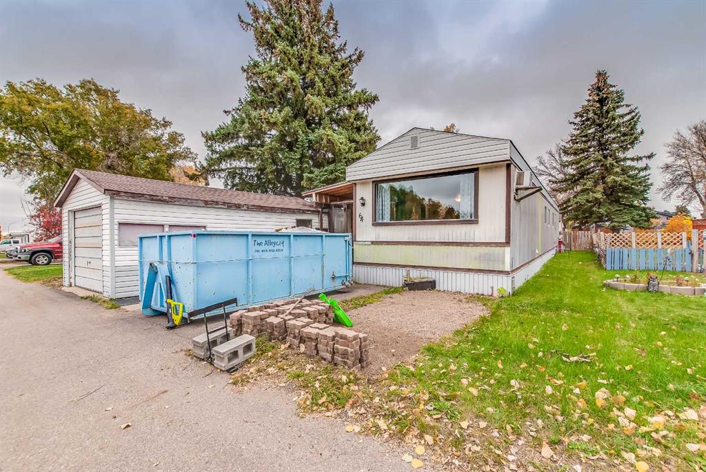 Picture of 64, 4000 13 Avenue SE, Medicine Hat Real Estate Listing
