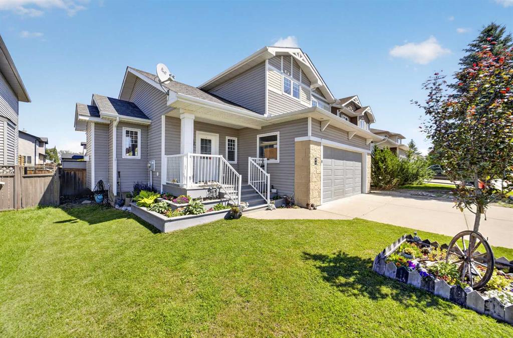 Picture of 759 Stonehaven Drive , Carstairs Real Estate Listing