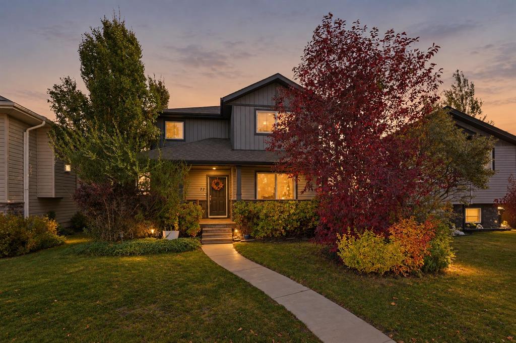Picture of 77 Aztec Crescent , Blackfalds Real Estate Listing